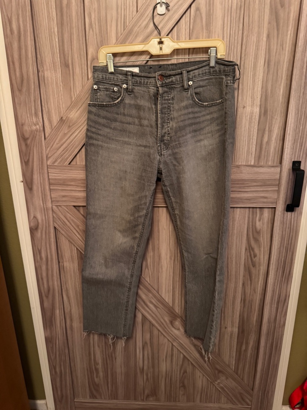 Gap Women's  Gray Straight-Leg Jeans